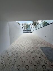 Brighton Crescent (D19), Terrace #590961761